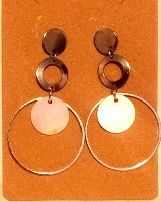 Dangle earrings - image2